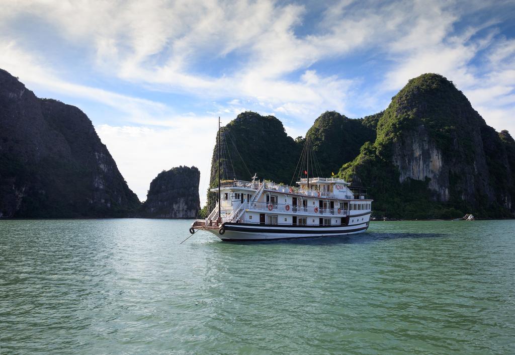 Отель Rosa Boutique Cruise Халонг Экстерьер фото